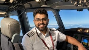 Pilot Attack कॉकपिट में हमलावर पायलट को कैसे मिली क्लीयरेंस? Pilot Attack कॉकपिट में हमलावर पायलट को कैसे मिली क्लीयरेंस?